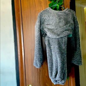 Thick, fuzzy & keeps you warm for the winter